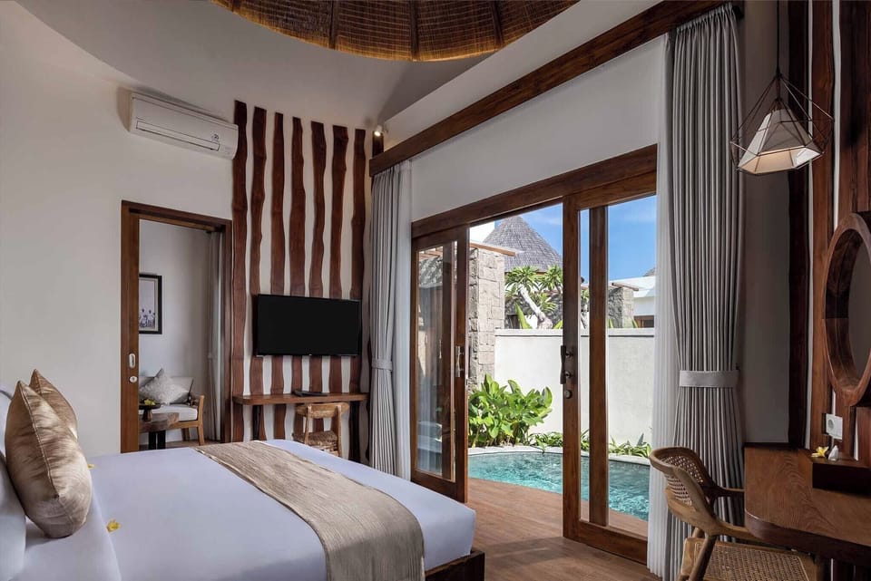 Villa, 1 Bedroom, Pool View | Free WiFi, bed sheets
