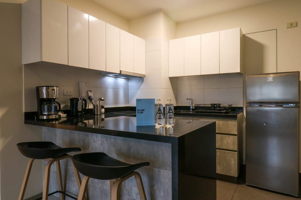 Modern kitchen bar