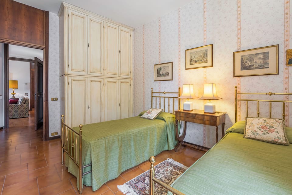 Apartment, City View | 2 bedrooms, cribs (free), WiFi (free), bed sheets