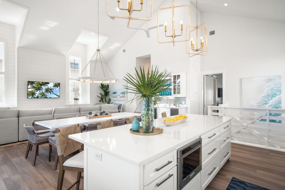 Kitchen, 2nd Floor