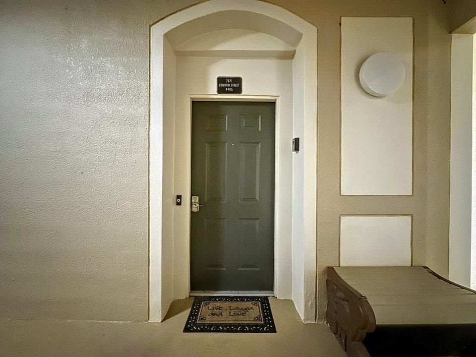 Condo, 3 Bedrooms | Interior