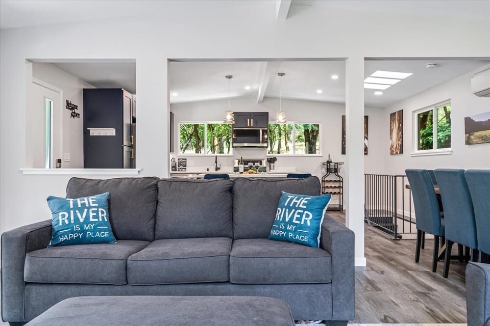 Living, Dining & Kitchen