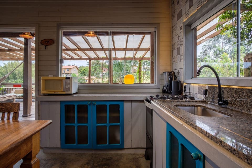 Premium House | Private kitchen | Dining table