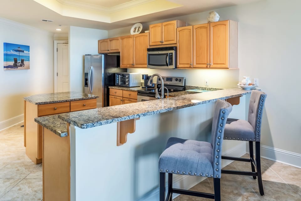 006 Wave Watcher Kitchen Penisula with Seating