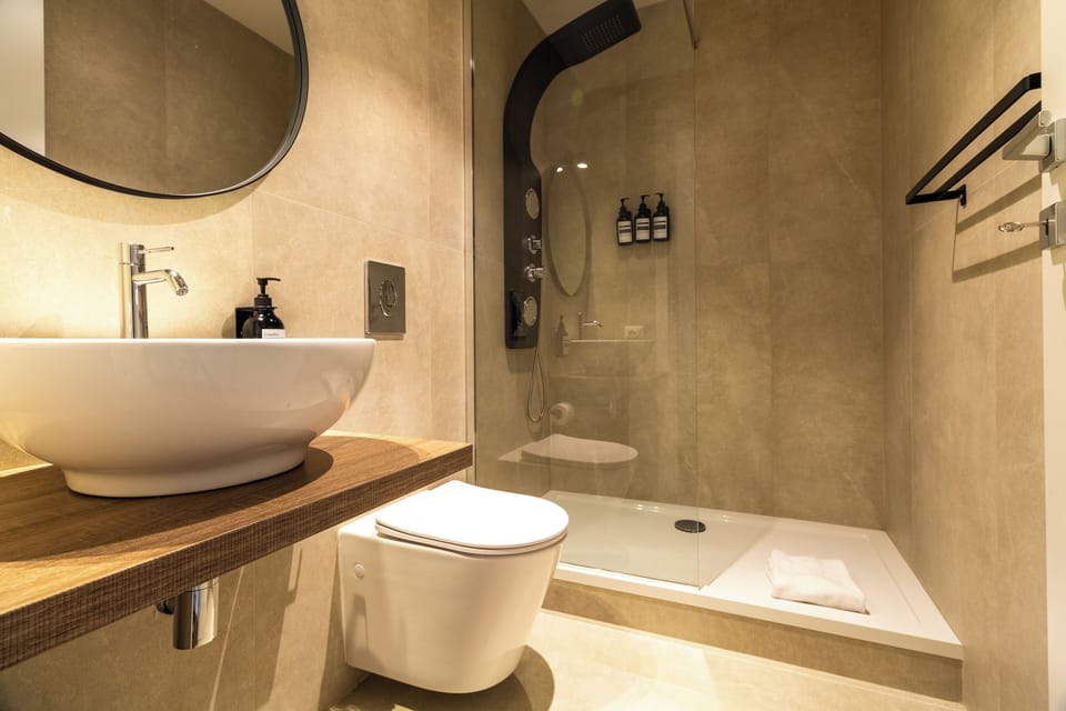 City Quadruple Room | Free WiFi