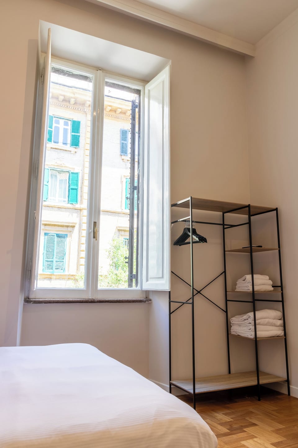City Quadruple Room | Free WiFi