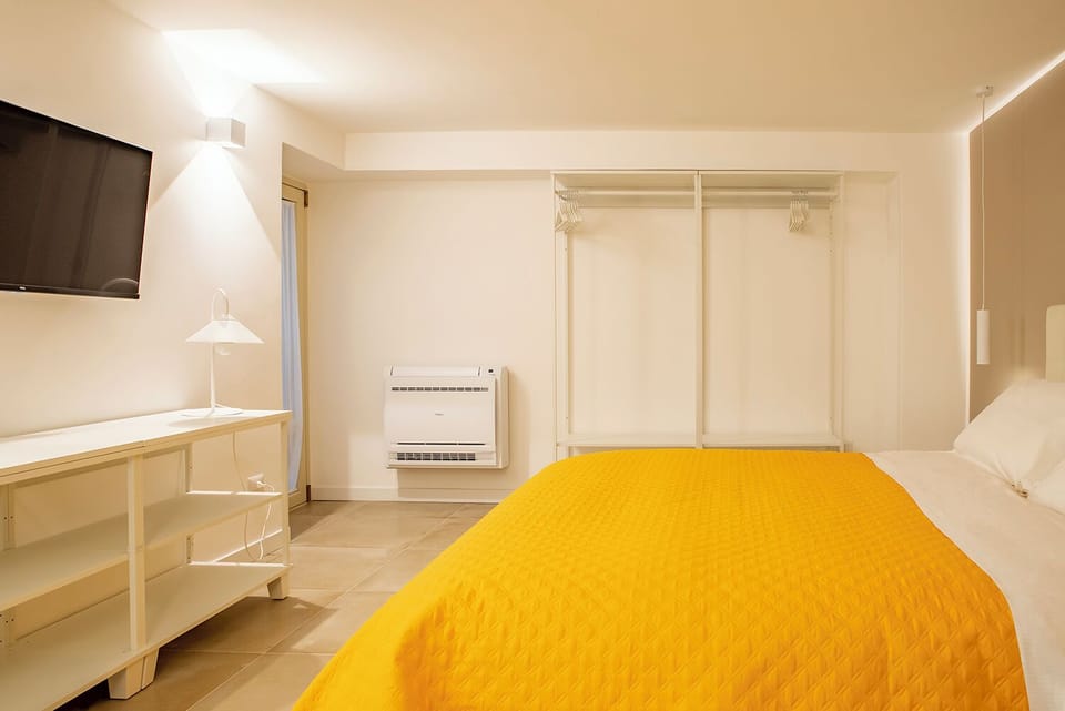 Apartment | 1 bedroom, iron/ironing board, cribs/infant beds, free WiFi