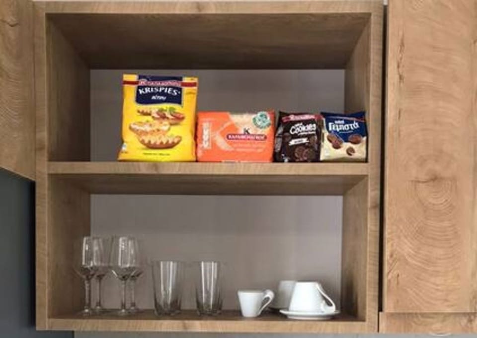 ...our welcome basket with cookies, toast-bread and krispies-rusks.