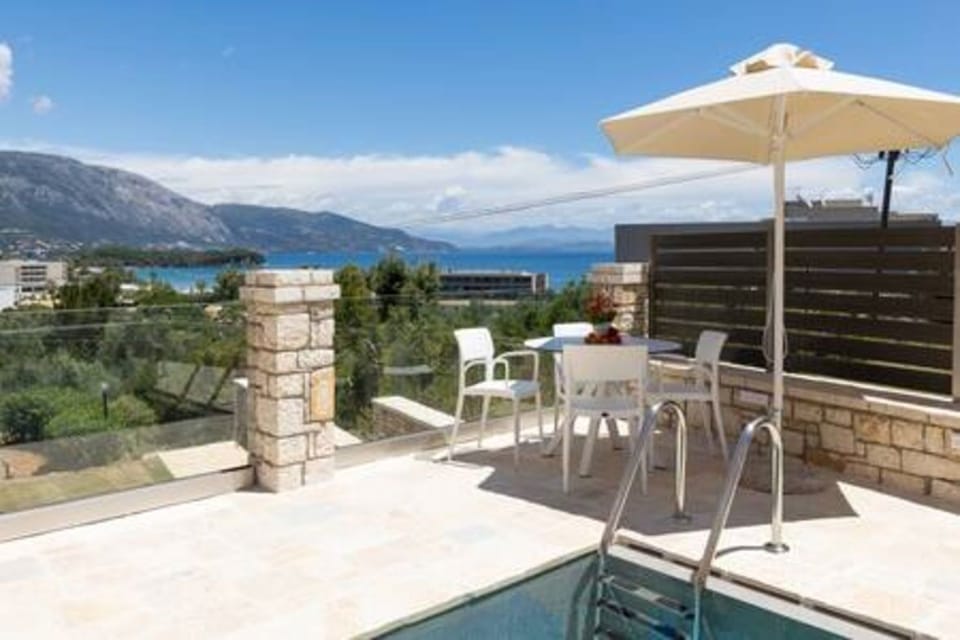 Private pool 2m X 3m
