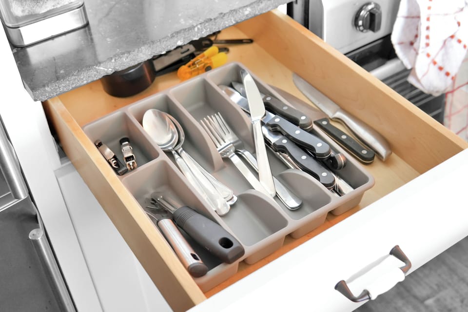 Comfort Condo, 1 King Bed with Sofa bed, Kitchen | Private kitchen