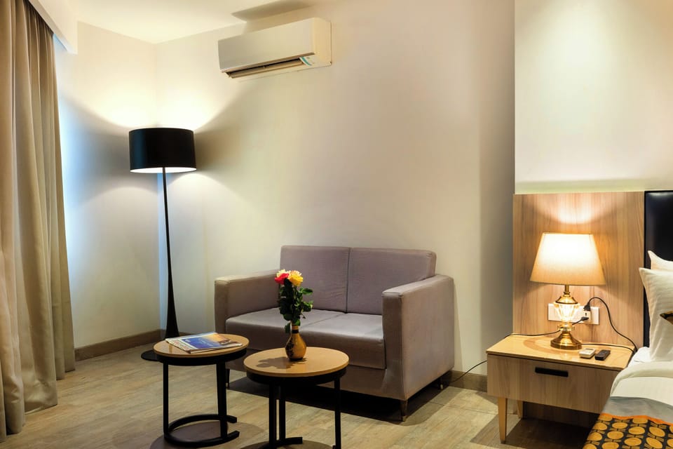 Family Quadruple Room | Desk, free WiFi, bed sheets