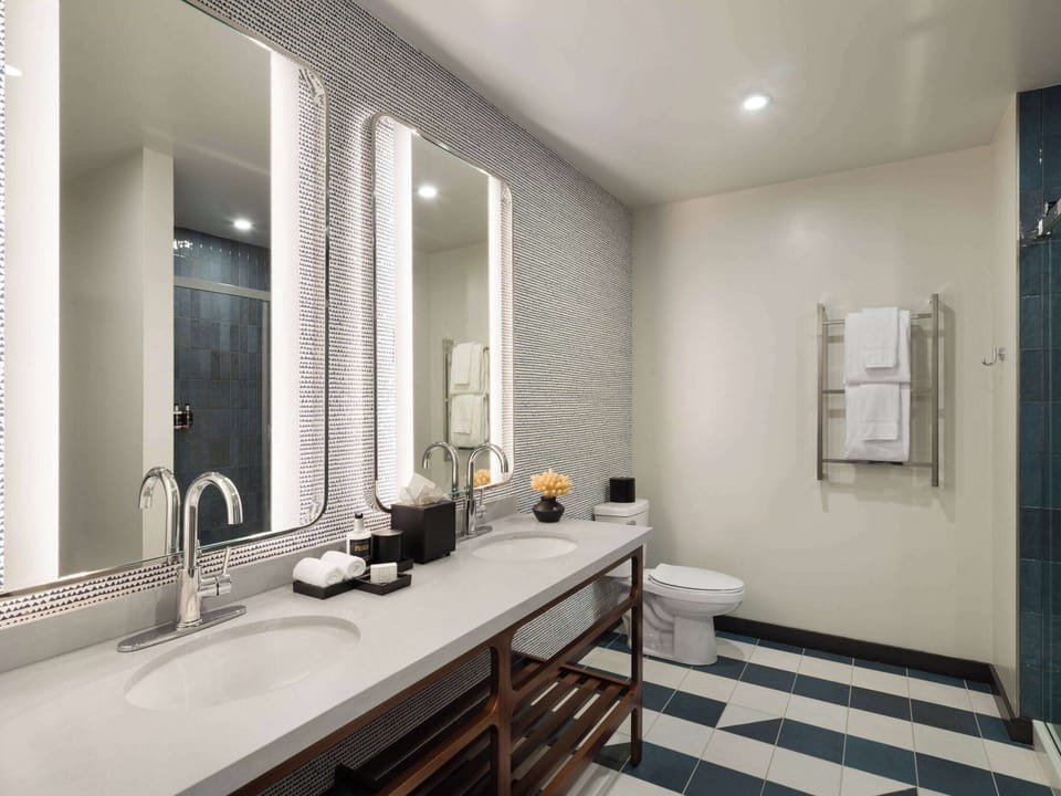 Premier Suite, 1 King Bed | Bathroom | Shower, rainfall showerhead, designer toiletries, hair dryer