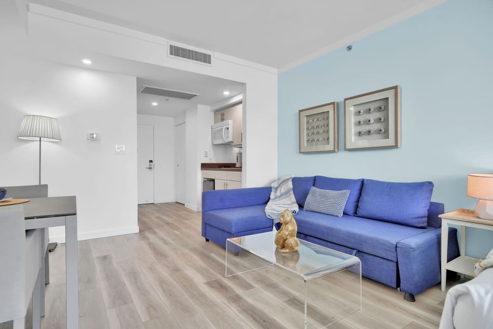 Comfort Studio, Balcony, Ocean View | Iron/ironing board, free WiFi
