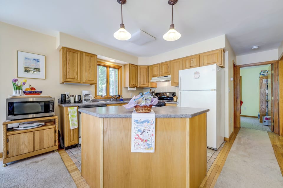 Kitchen | Main Level | Drip Coffee Maker | Dishwasher | Cooking Basics