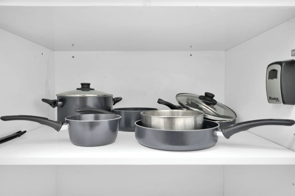 Comfort Condo, 1 Bedroom, Kitchen | Private kitchen