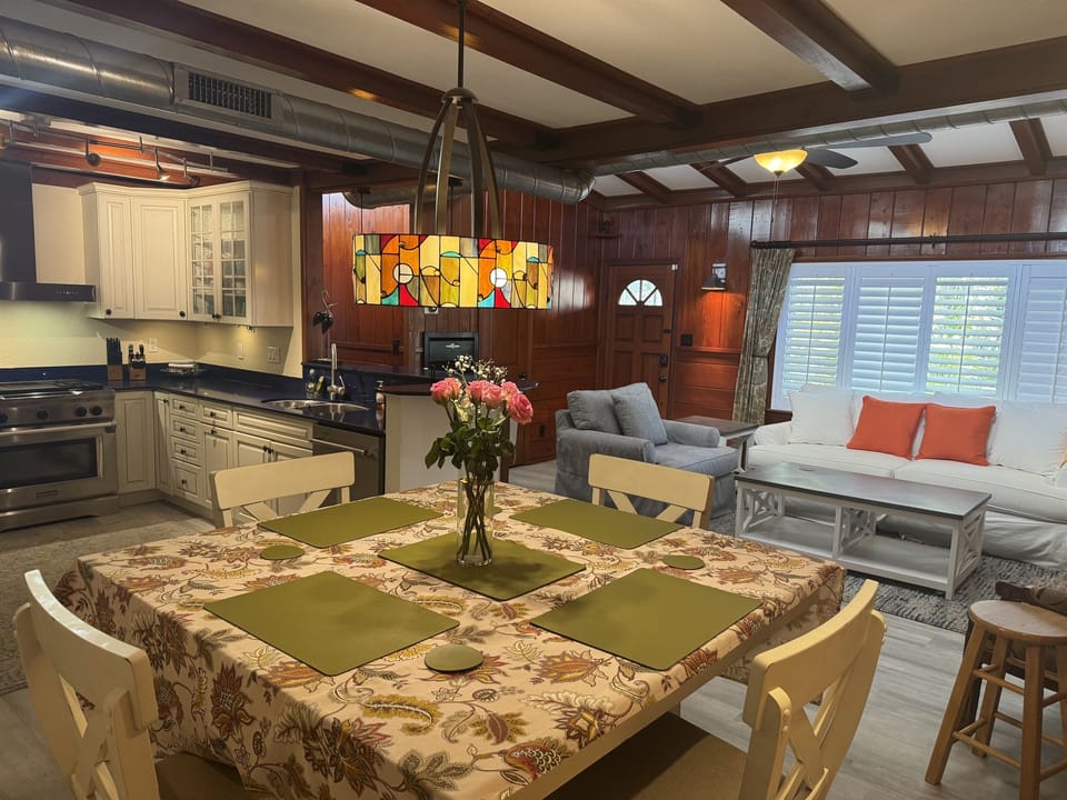 Dining Room Living Room and Kitchen
