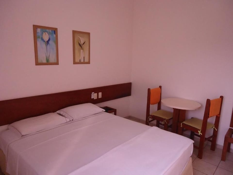 Standard Double Room | WiFi (free)