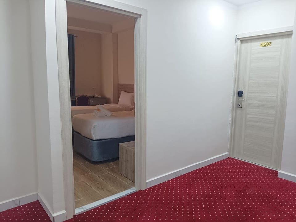 Premium bedding, minibar, desk, laptop workspace