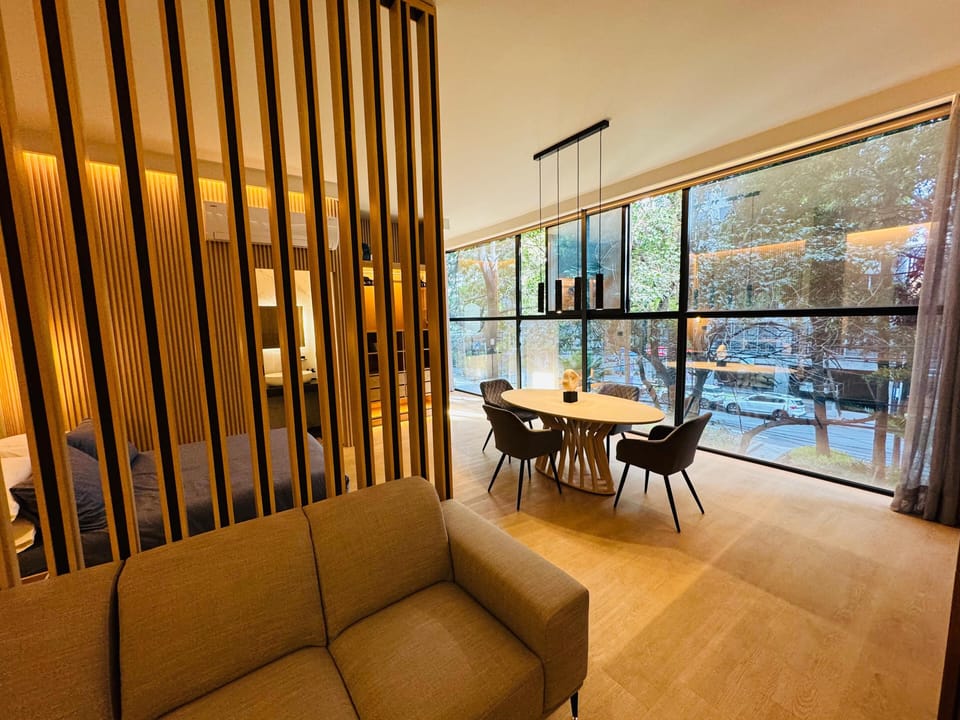 Deluxe Loft, City View | 1 bedroom, iron/ironing board, free WiFi