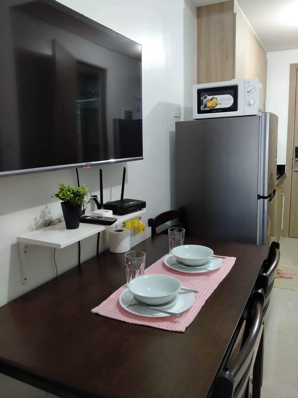 Family Condo, Balcony, City View | In-room dining