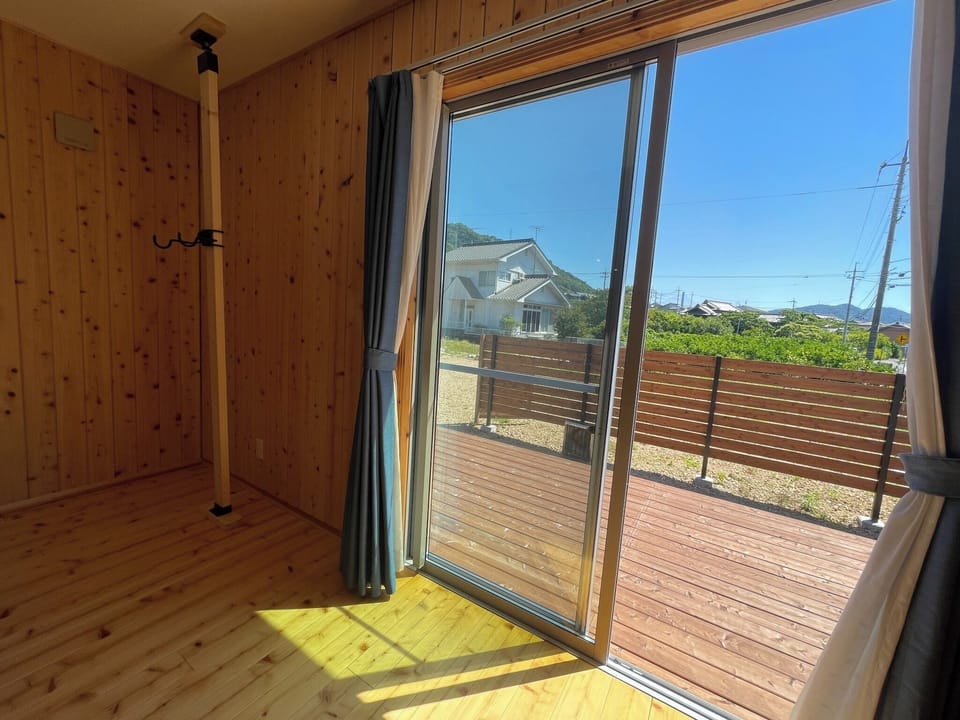 Room 4