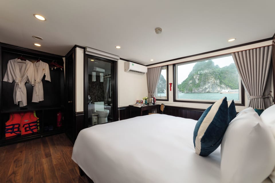 Premium bedding, minibar, desk, laptop workspace