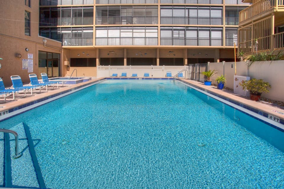 Enjoy the year round heated pool & hot tub
