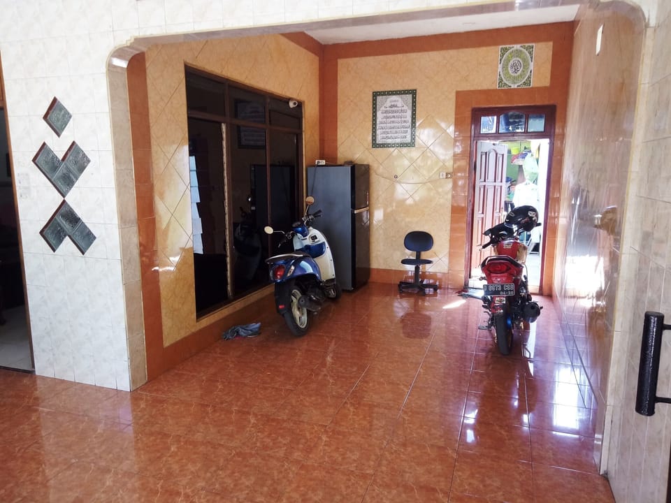 Hotel O Homestay Rungkut Syariah Hotel in Surabaya