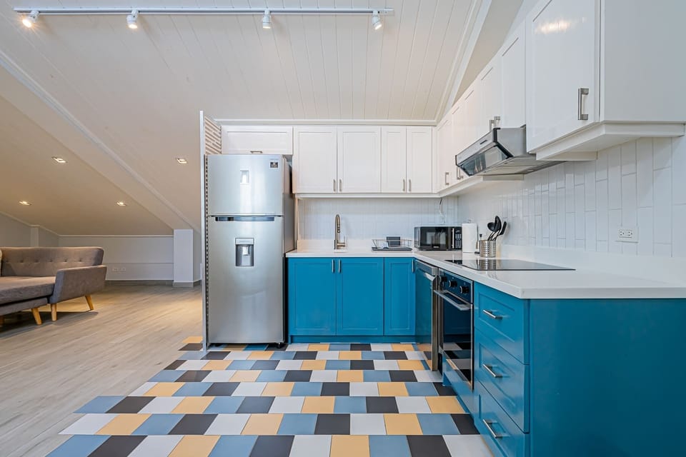 Open kitchen