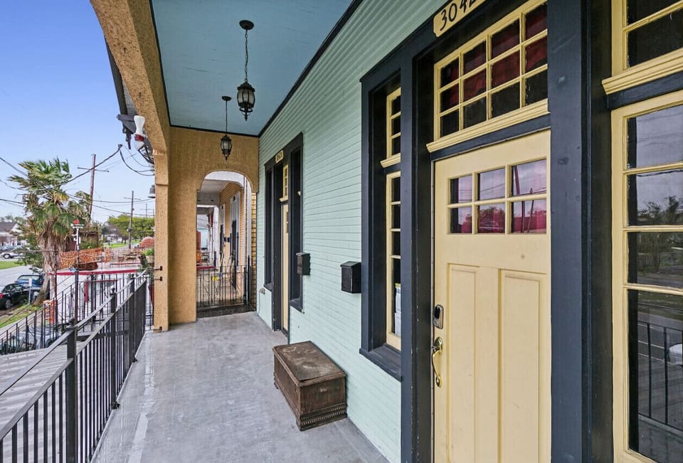 Front Entrance and Shared Porch Area