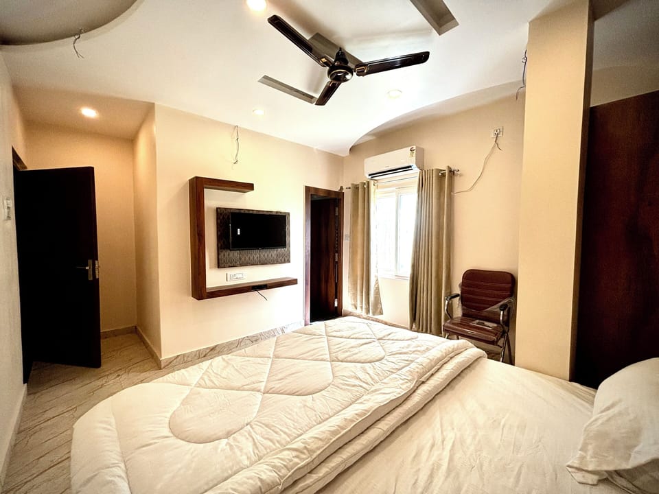 Deluxe Double Room | Free WiFi