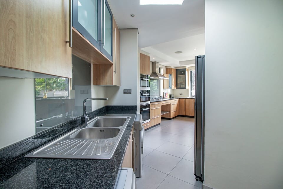 Deluxe House | Private kitchen