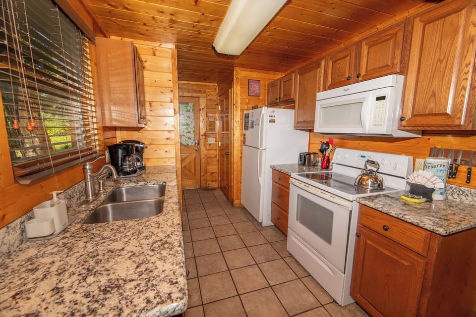Nothin But A Good Time's fully-equipped kitchen
