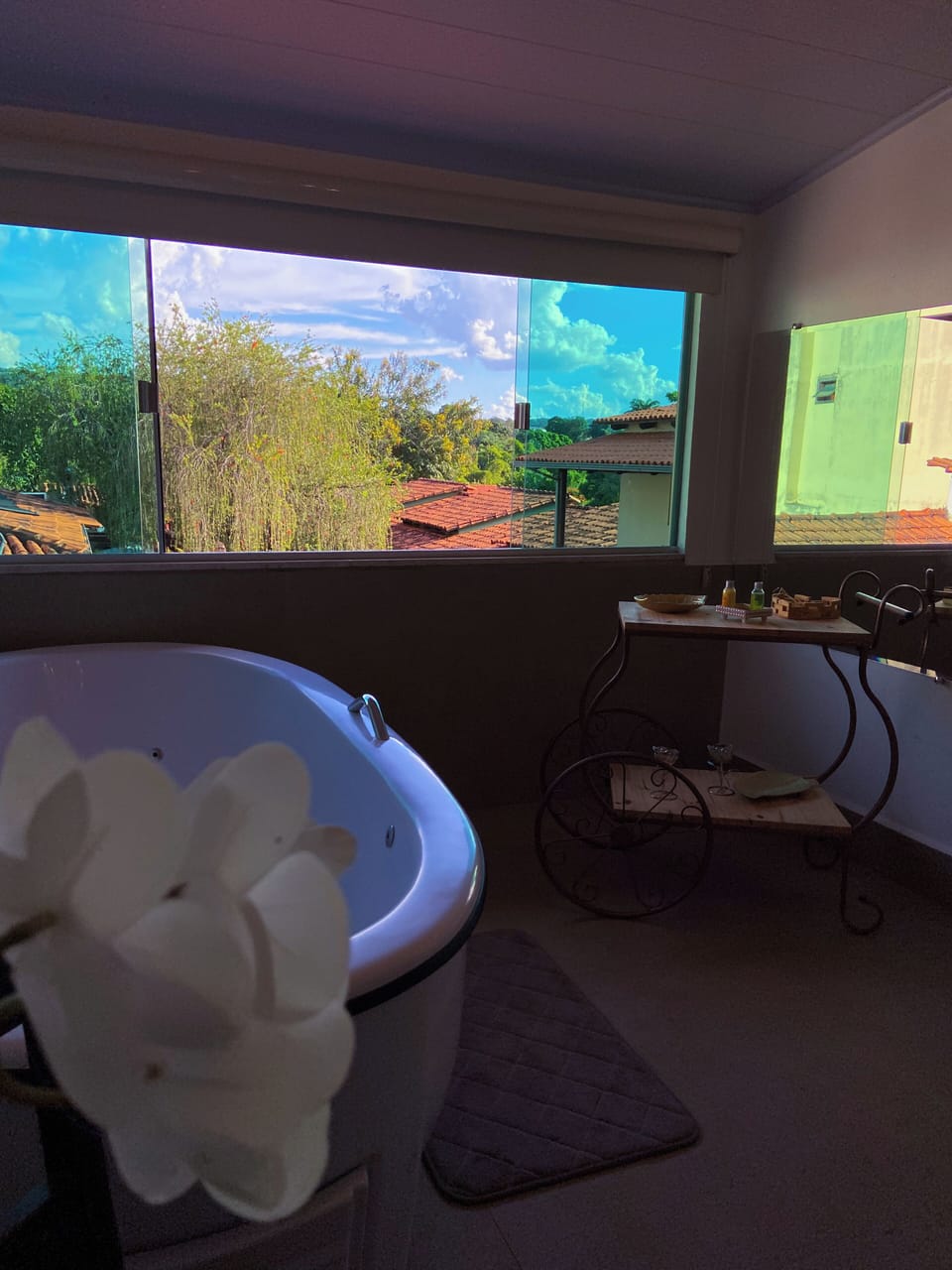 Royal Double Room | Free WiFi, bed sheets
