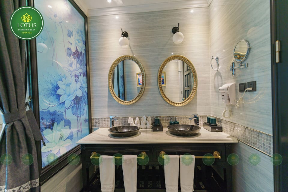 Luxury Suite, Private Pool, Lake View | Bathroom | Shower, hair dryer, slippers, bidet