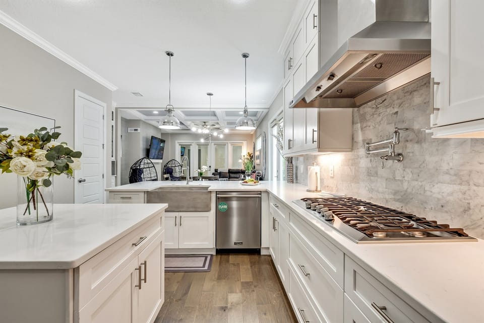 From top-of-the-line cookware to high-quality utensils, we've spared no expense in ensuring that your cooking endeavors are met with unparalleled ease and convenience.