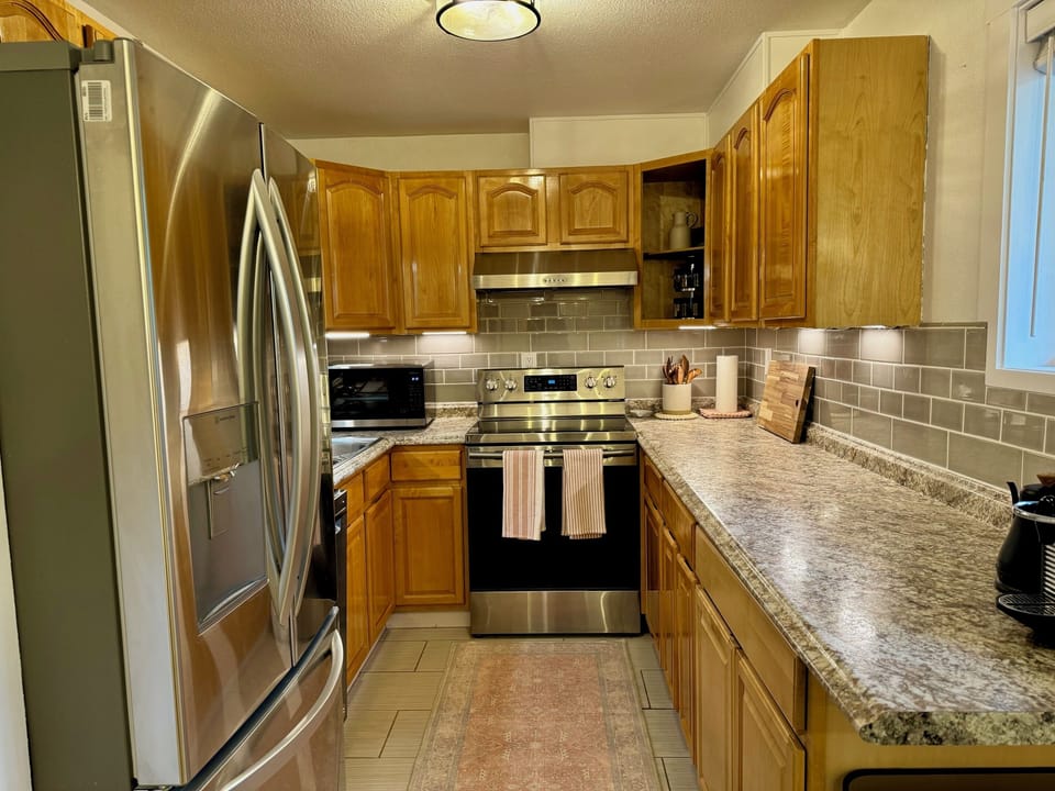 Fully stocked kitchen for delicious home meals
