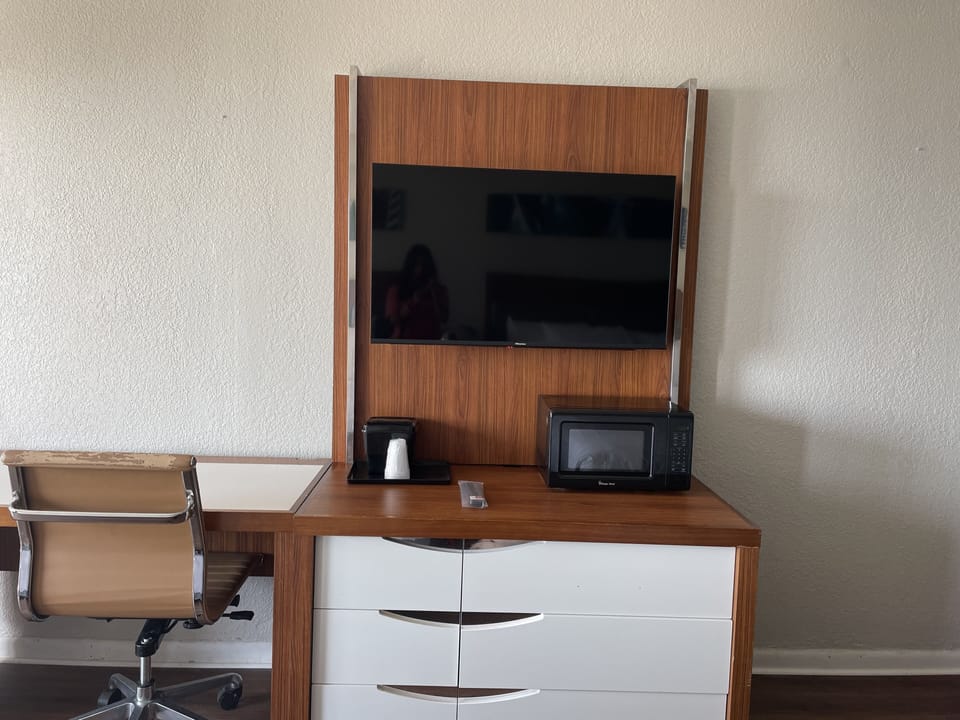 Room, 2 Queen Beds, Sidewing  | Free WiFi, bed sheets