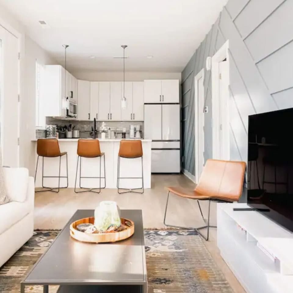 Modern 3-story townhome exterior in walkable Jefferson Park