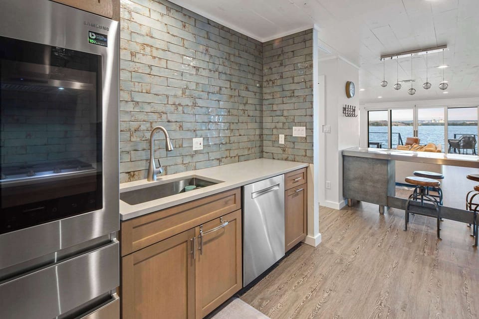 Stunning backsplash