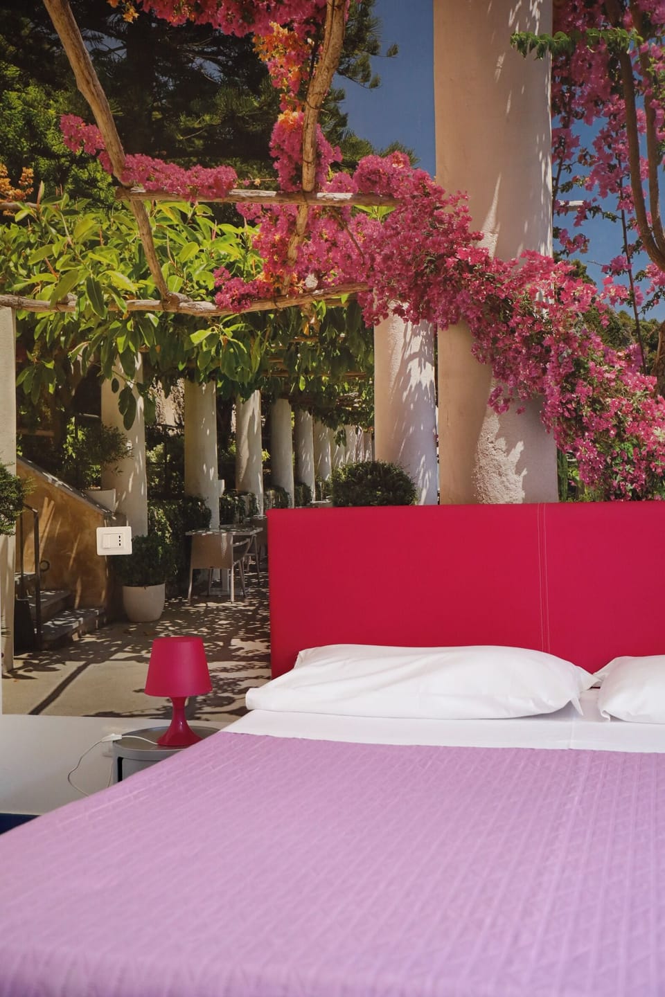 Standard Triple Room | Desk, free WiFi, bed sheets