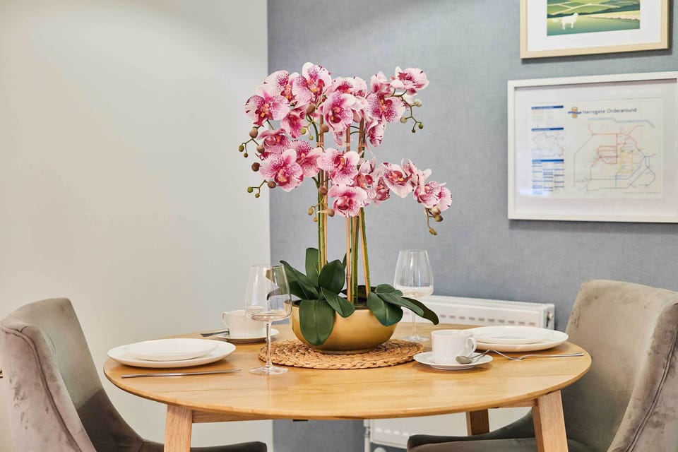 Apartment 1, Dane Court, Harrogate - Host & Stay