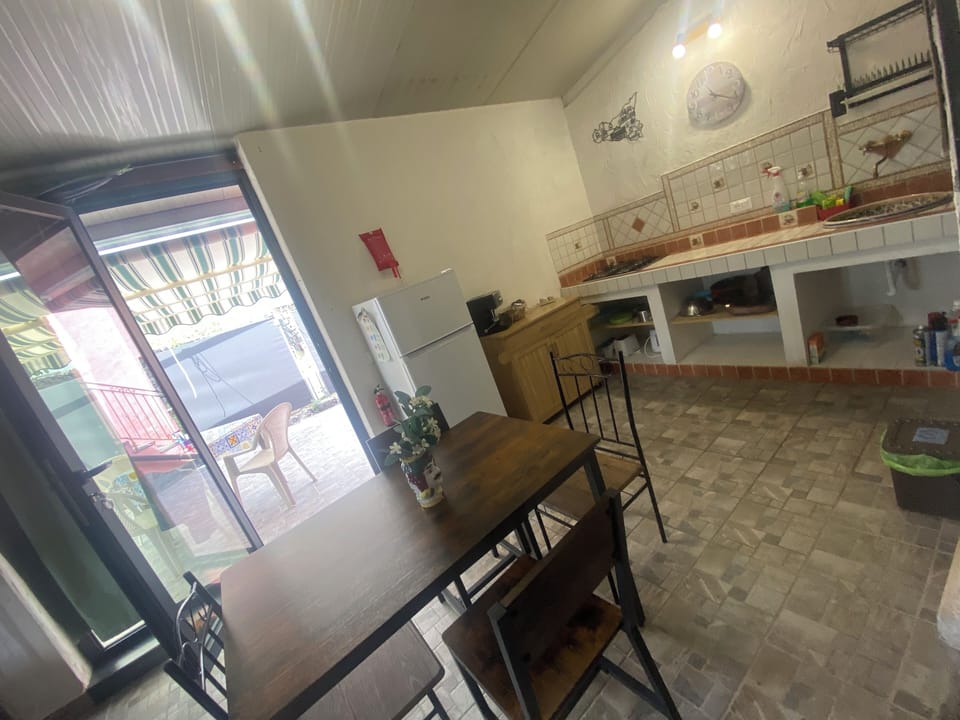 Signature Apartment, Pool Access, Mountain View | Private kitchen | Full-size fridge, freezer, dining tables