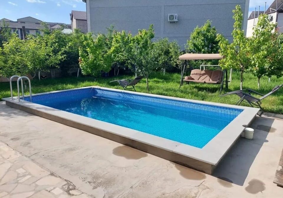 Deluxe House, Balcony, Garden View | 4 bedrooms, desk, free WiFi
