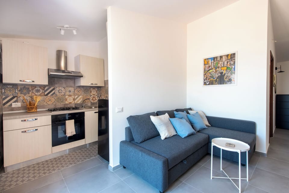 Apartment | Private kitchen | Fridge, microwave, oven, stovetop