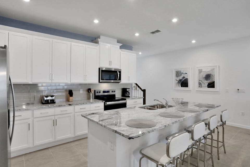 Indoors, Kitchen, Microwave, Oven, Sink