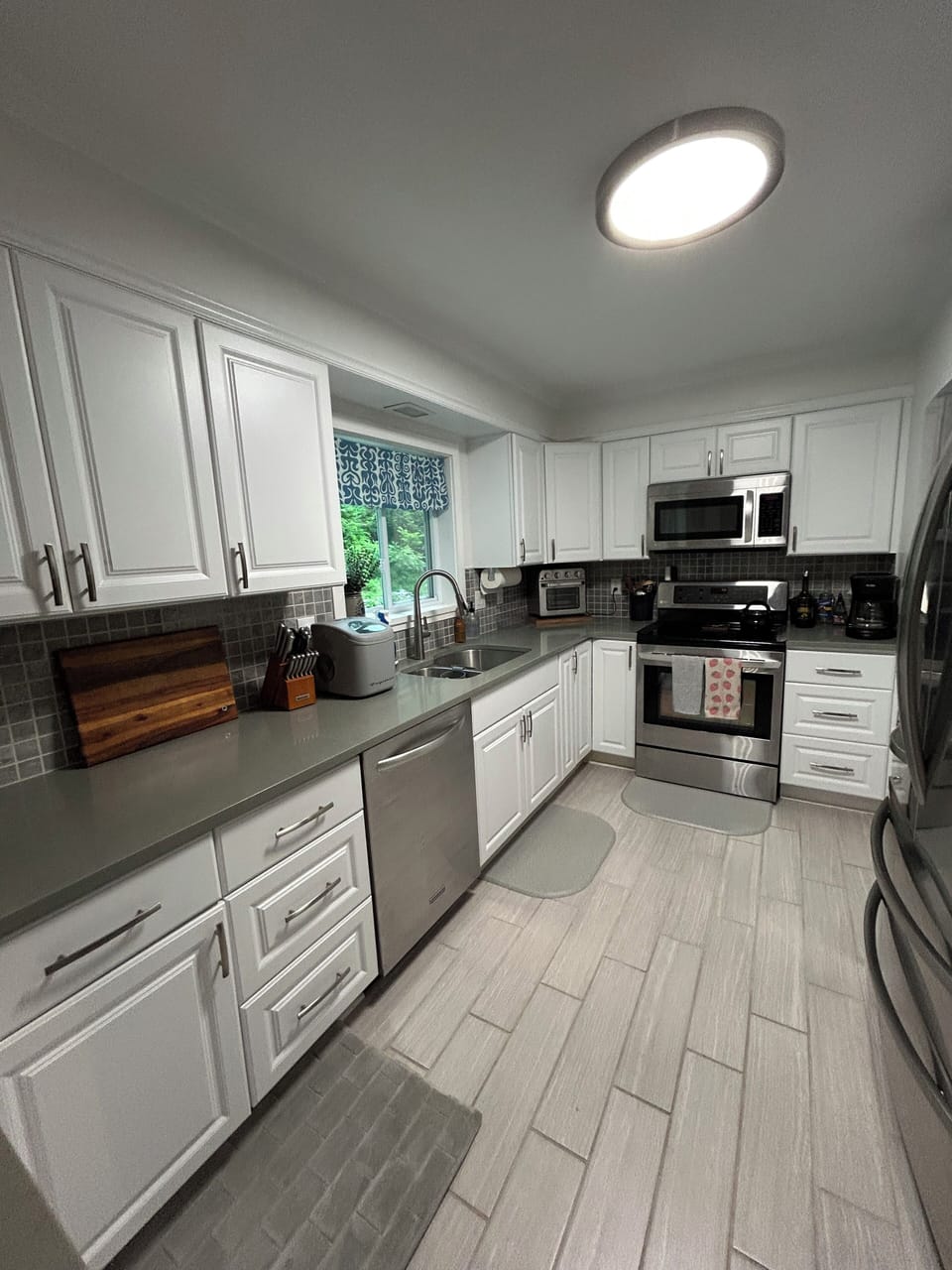 Our kitchen has everything you need to prepare meals at home
