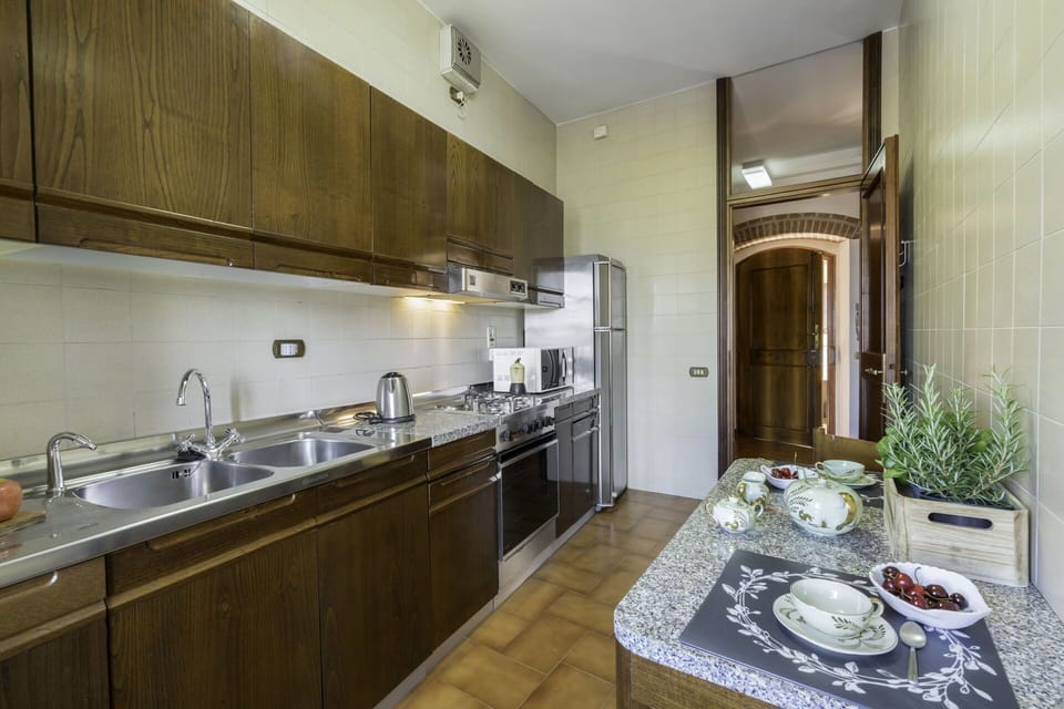 Autumn, Kitchen, Spring, Summer