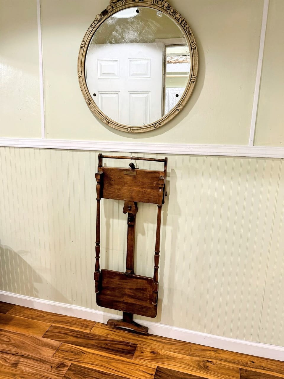 Butler valet in hall connecting Bedroom 1 and 2