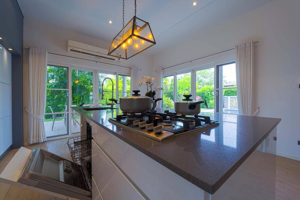 Exclusive Villa, Balcony, Pool View | Private kitchen